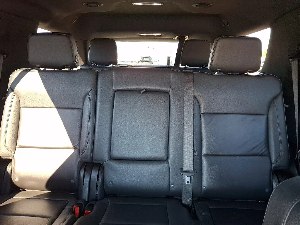 Used 2025 Black Chevrolet Z71 image 20