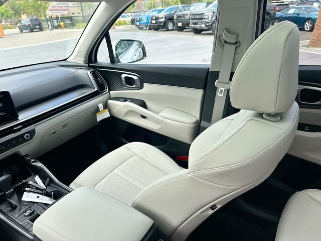 New 2026 Glacial White Pearl Kia S image 25