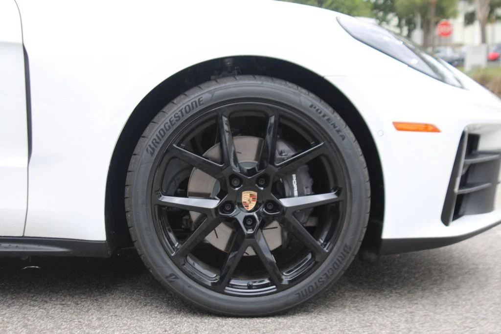 Certified Used 2025 White Porsche 4 image 13