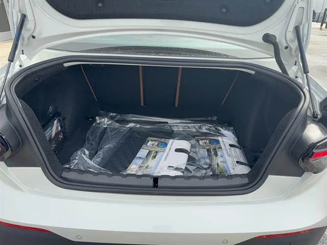 New 2026 Mineral White Metallic BMW xDrive image 16