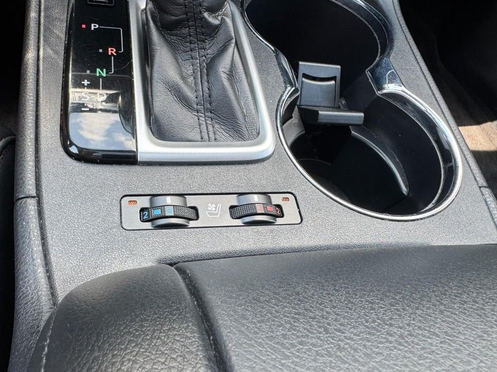 Used 2018 Blue Toyota Limited Platinum image 25