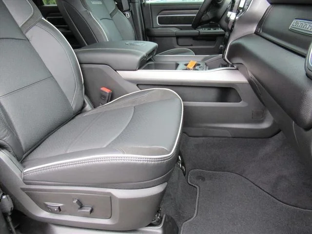 2026 RAM 2500 Laramie - Photo 13
