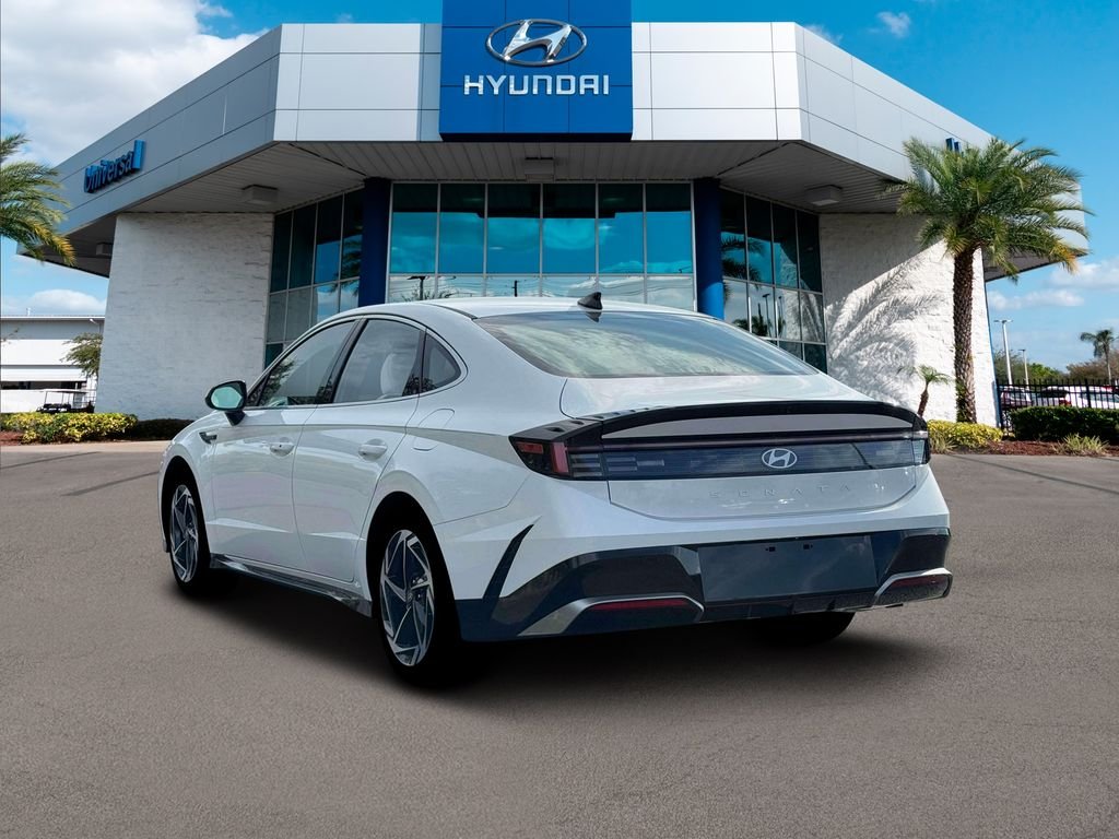 New 2026 White Hyundai SEL Sport image 25