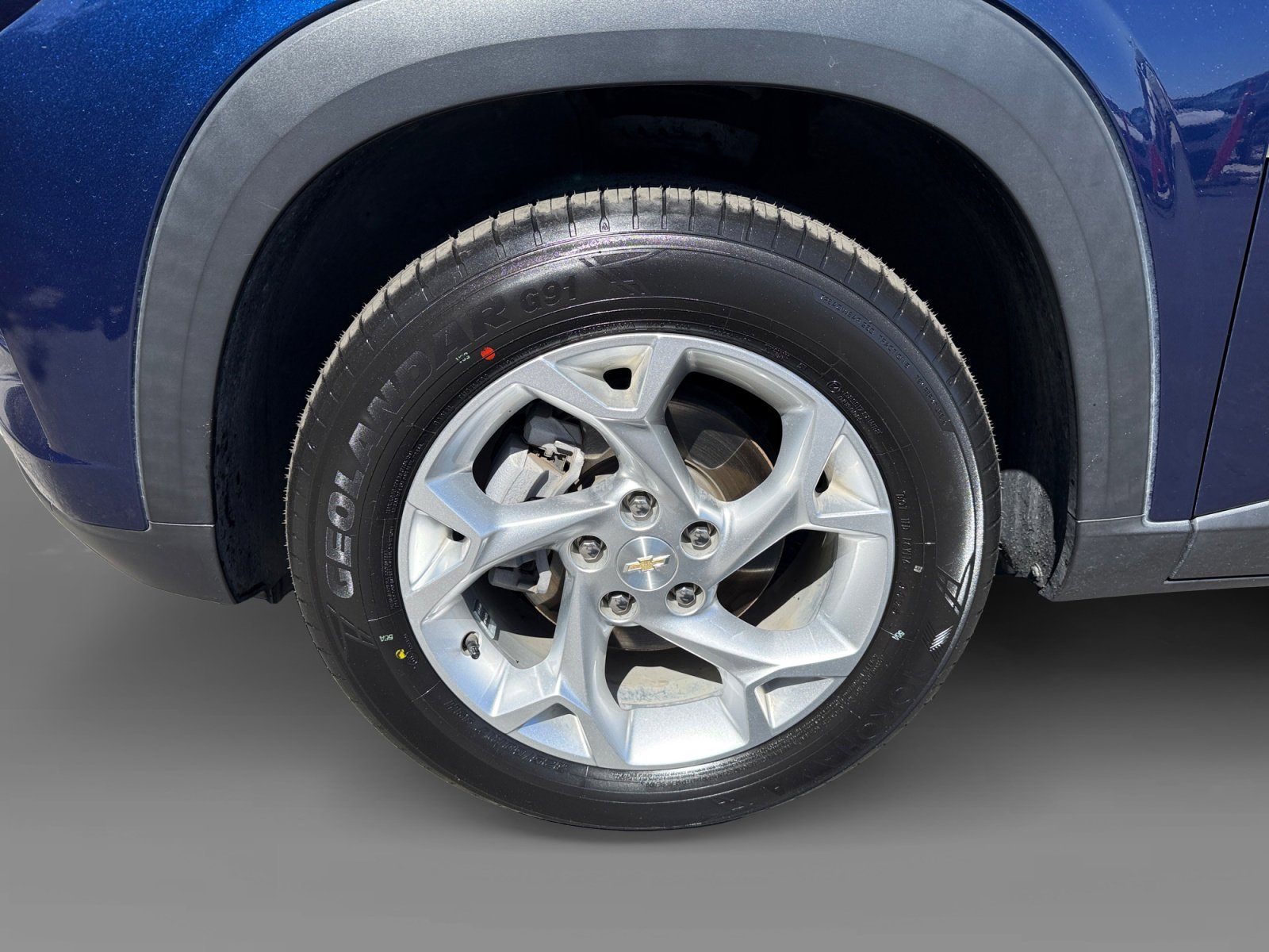 Used 2024 Blue Chevrolet LS image 9