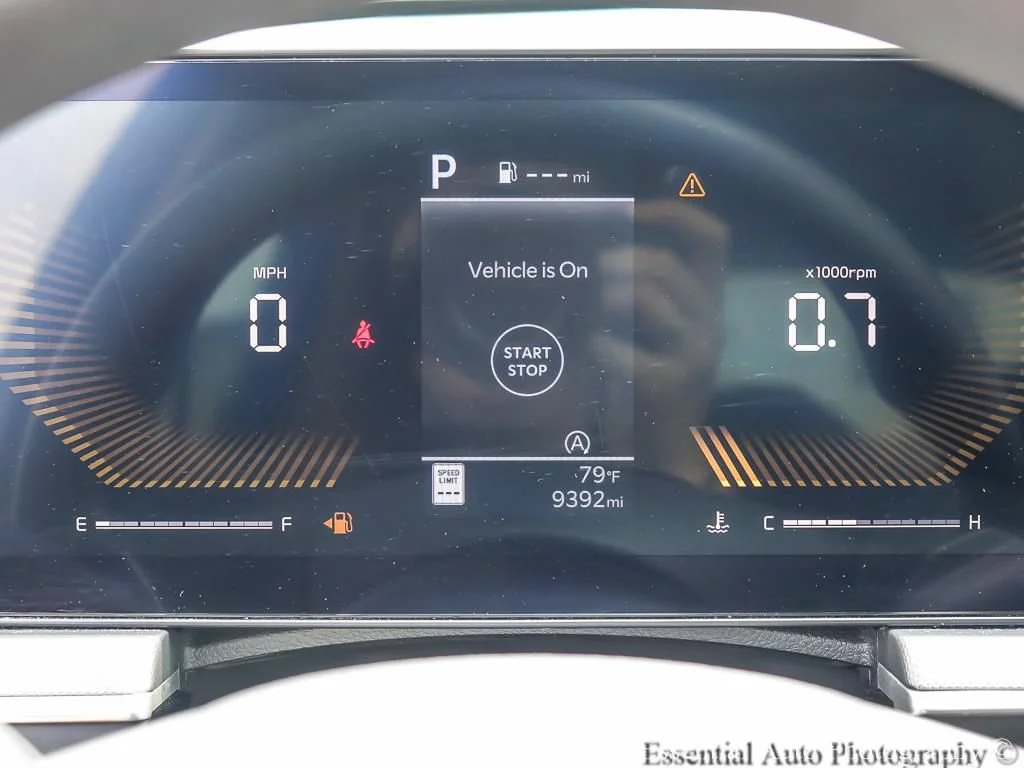 Used 2026 Gray Kia LXS image 4