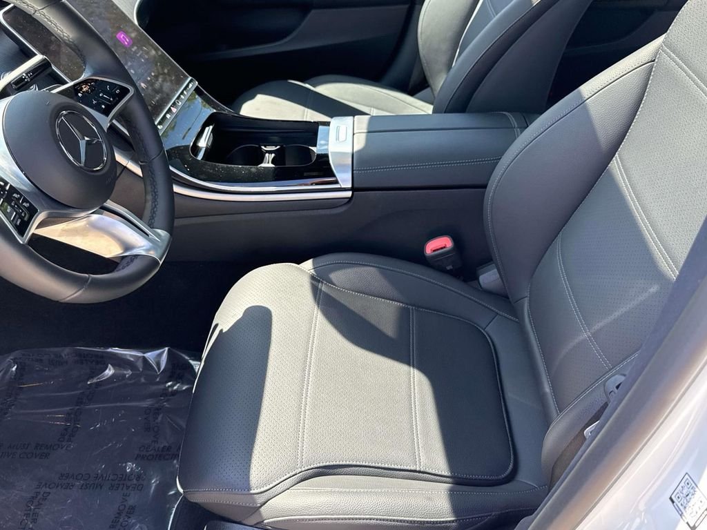 Certified Used 2025 Polar White Mercedes-Benz C 300 image 31