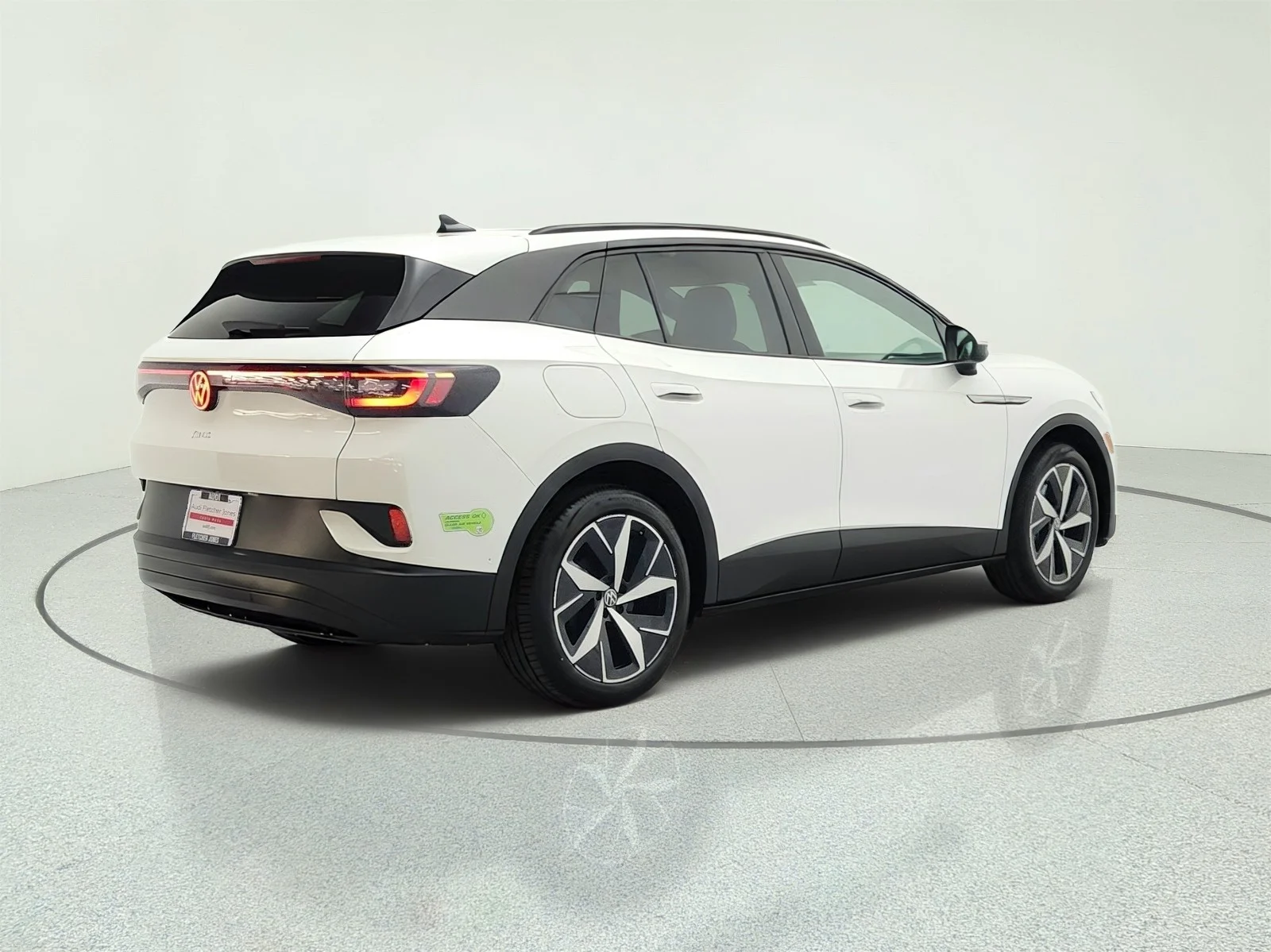 Used 2023 Opal White Pearl Volkswagen Pro S image 5