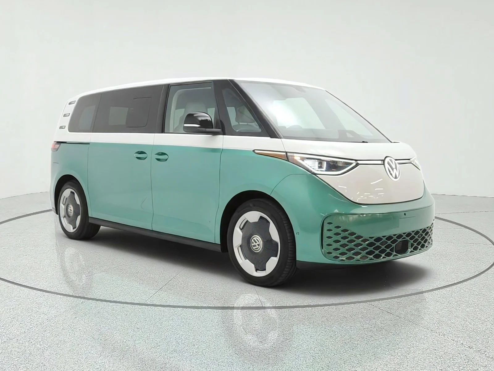 Used 2025 Mahi Green Volkswagen Pro S Plus image 3