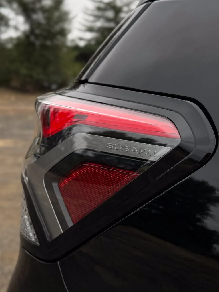 New 2026 CRYSTAL BLACK SILICA Subaru Limited Hybrid image 52