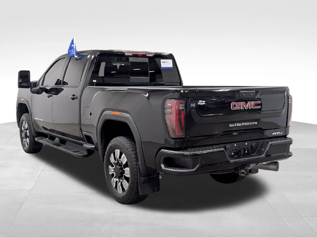 Certified Used 2025 Onyx Black GMC AT4 image 31