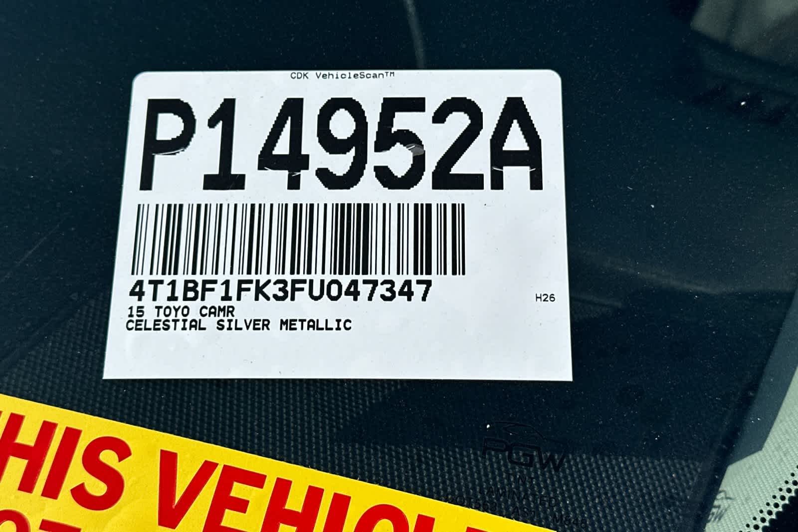 Used 2015 Celestial Silver Metallic Toyota SE image 3