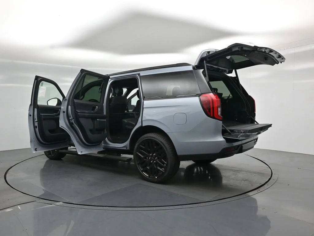 New 2026 Glacier Gray Metallic Tri-Coat Ford Platinum image 35