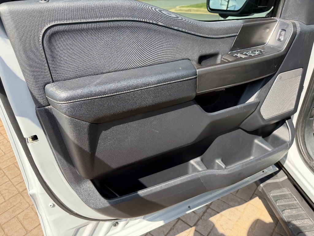 Used 2024 Gray Ford XLT image 24