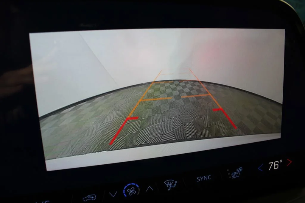 New 2026 Summit White Chevrolet LT image 31