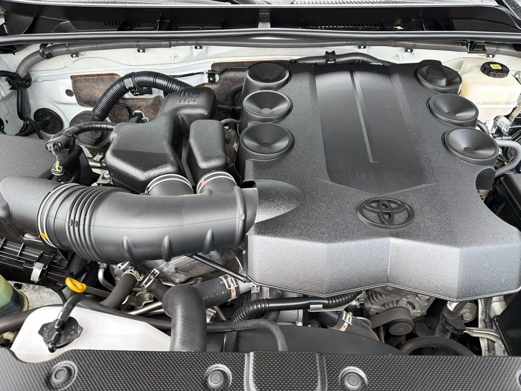Used 2021 White Toyota Nightshade image 8