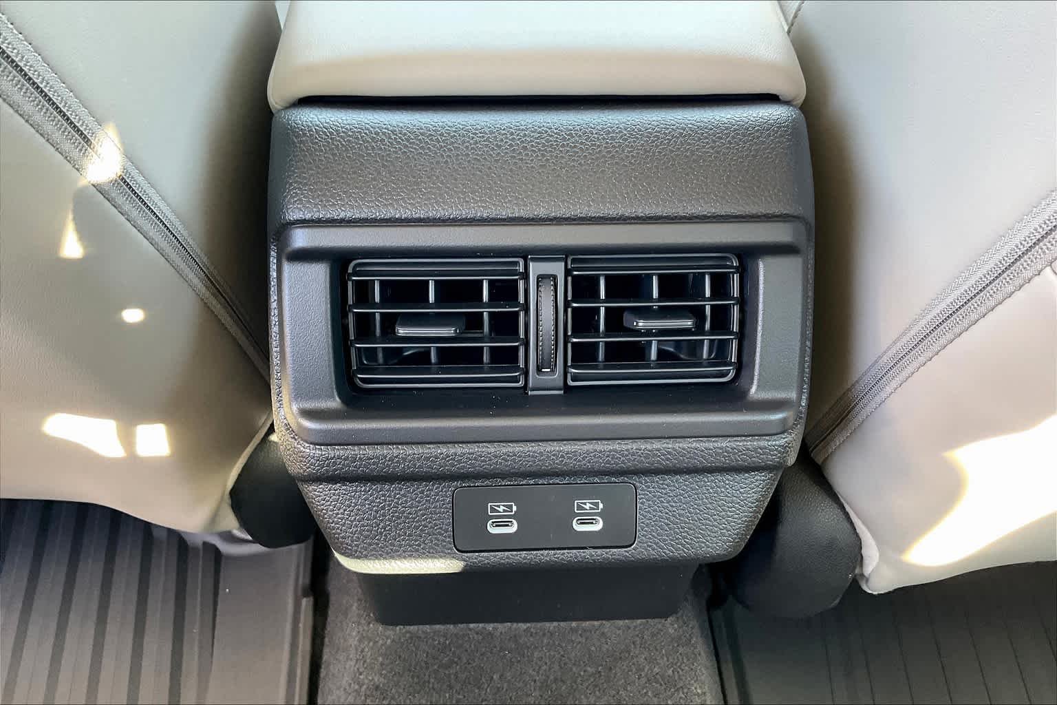 Used 2025 Urban Gray Pearl Honda EX-L image 18
