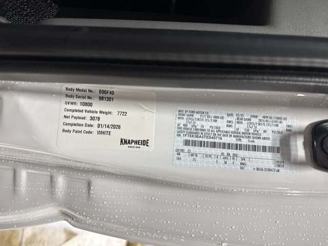 New 2026 Oxford White Ford F-350® XL image 31