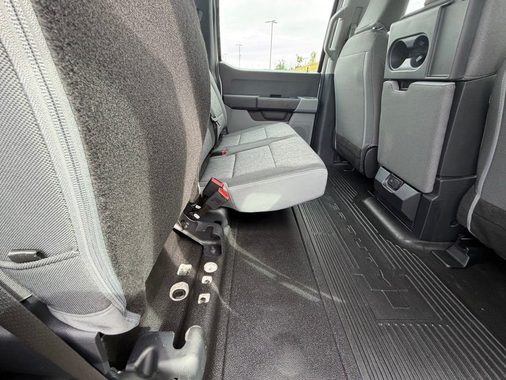 New 2026 Oxford White Ford F-350® XL image 42