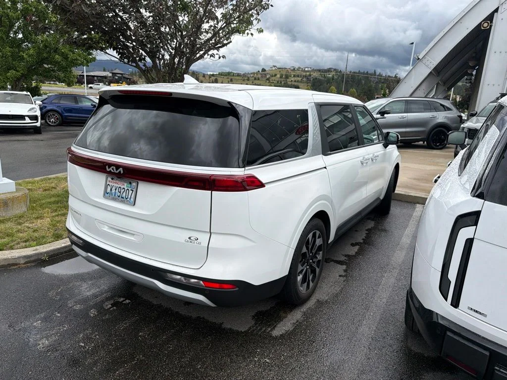 Used 2024 White Kia EX image 2