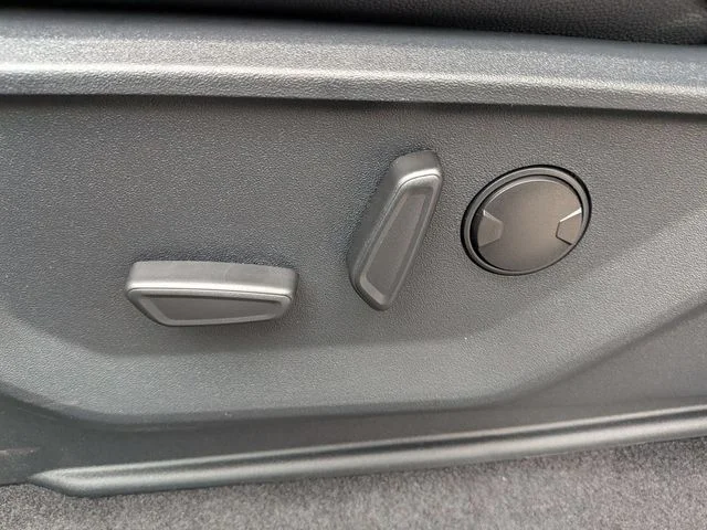 New 2026 Carbonized Gray Metallic Ford Lariat® image 10