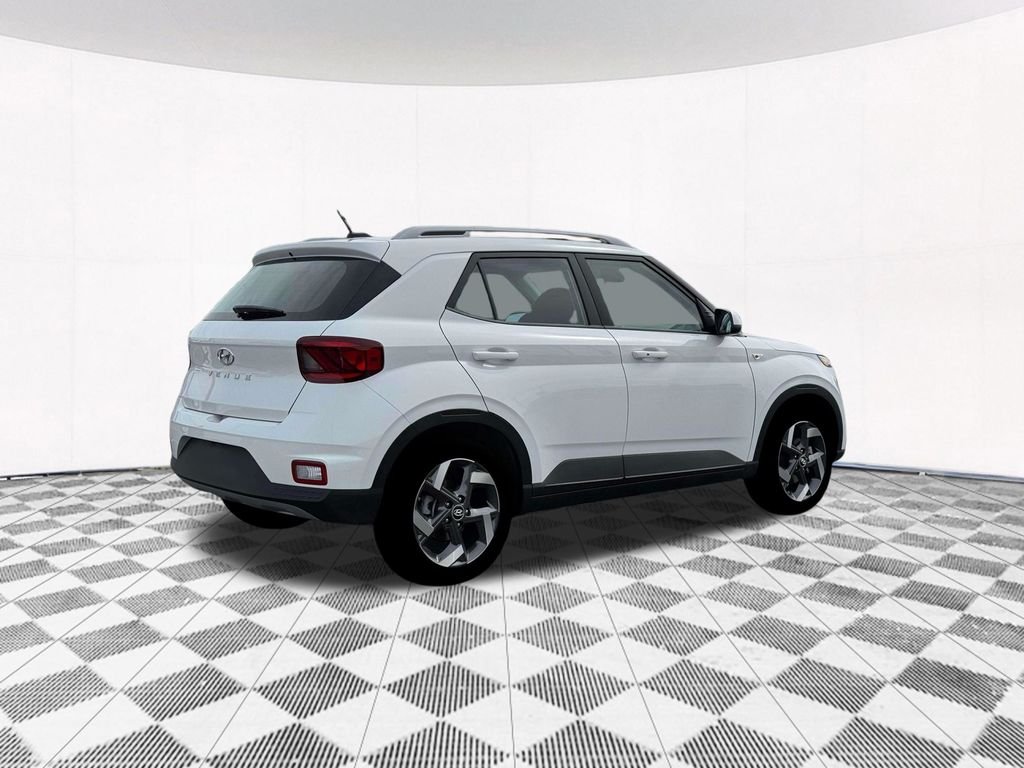New 2026 White Hyundai SEL image 13