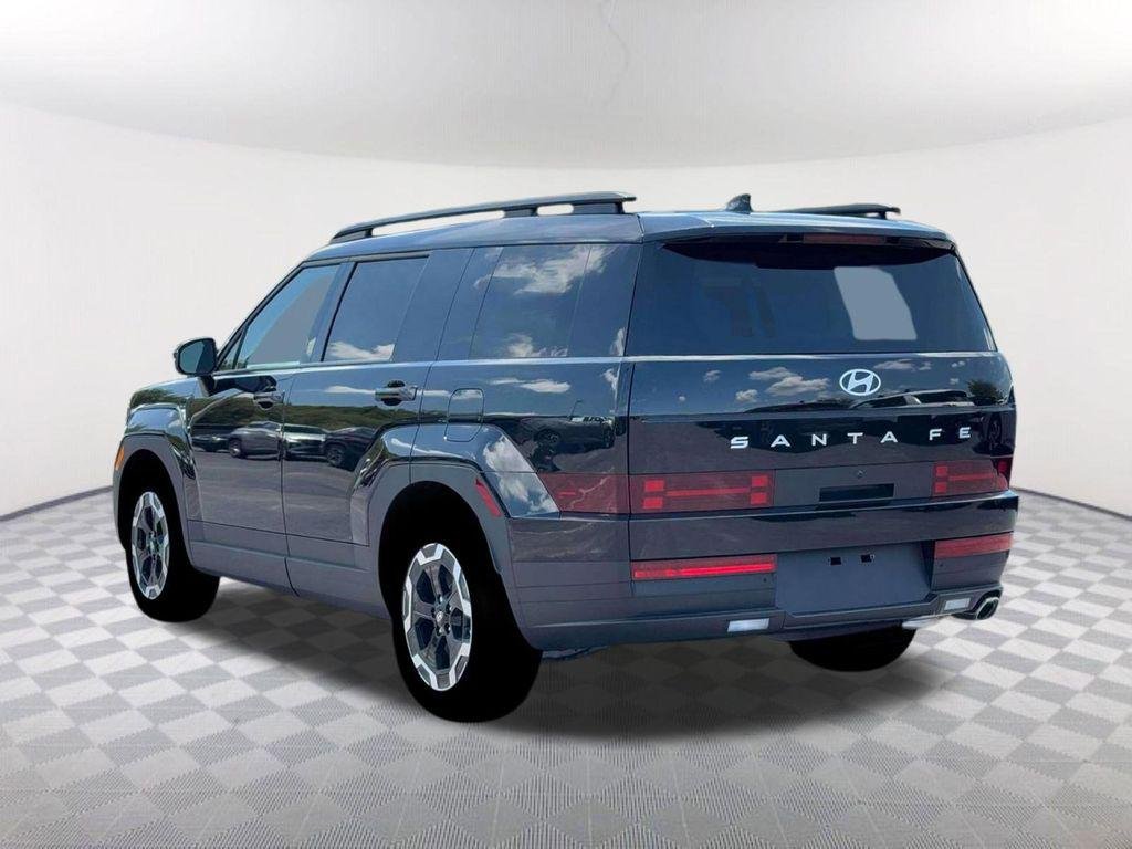 New 2026 Black Hyundai SEL FWD image 5