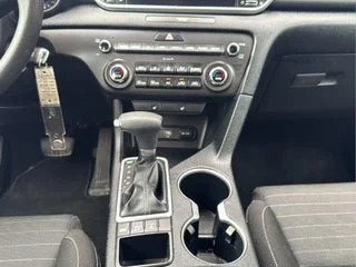 Used 2020 White Kia LX image 17