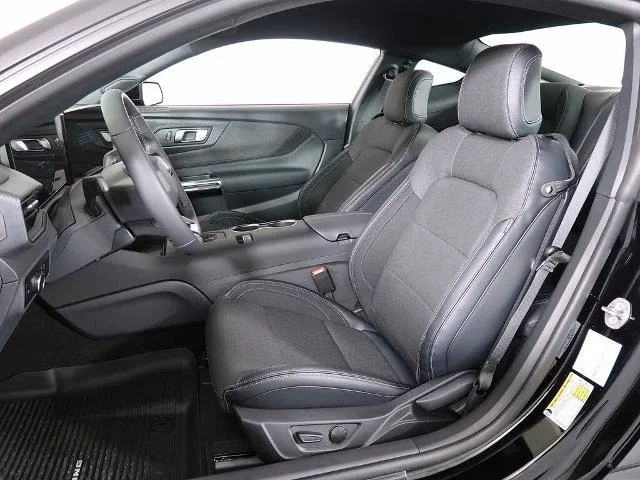 2026 Ford Mustang EcoBoost Fastback - Photo 29