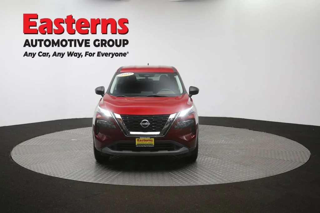 Used 2023 Red Nissan S image 53