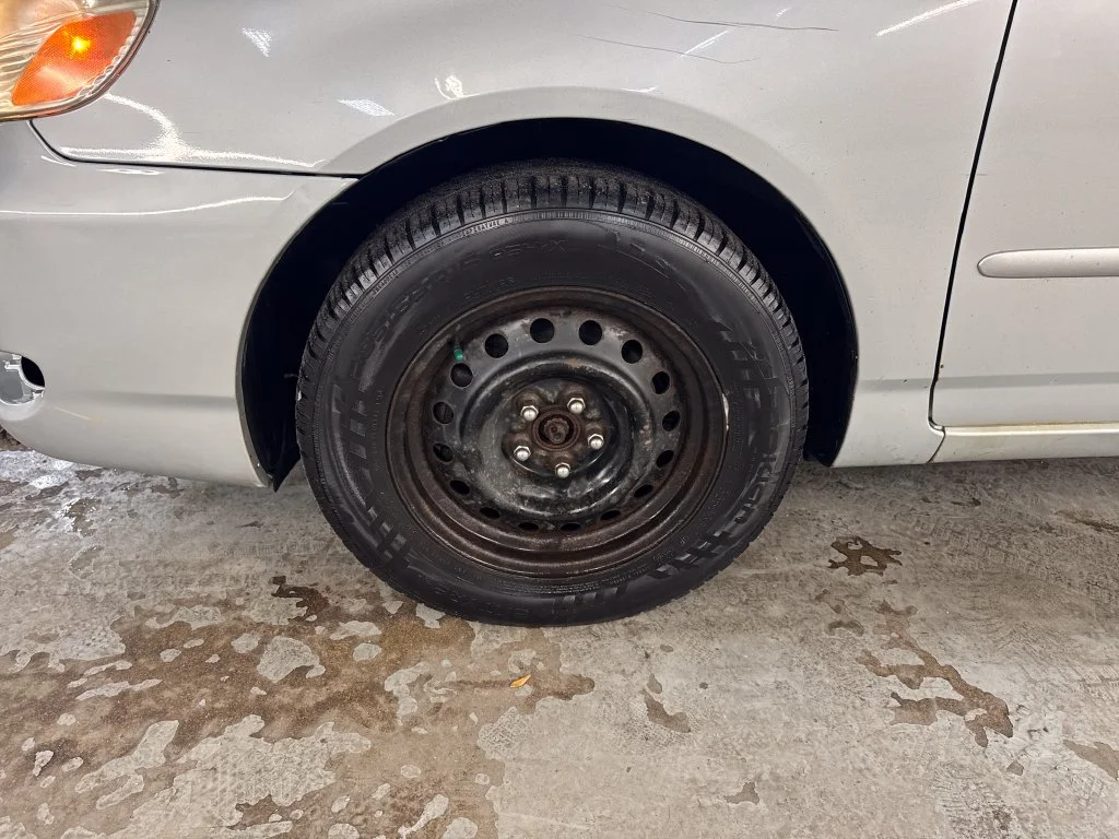 Used 2006  Toyota CE image 10