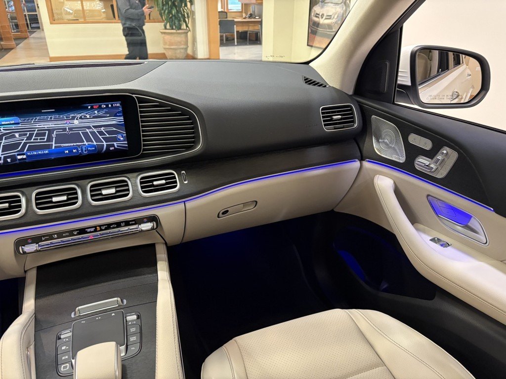 New 2026 Polar White Mercedes-Benz GLE 350 image 12