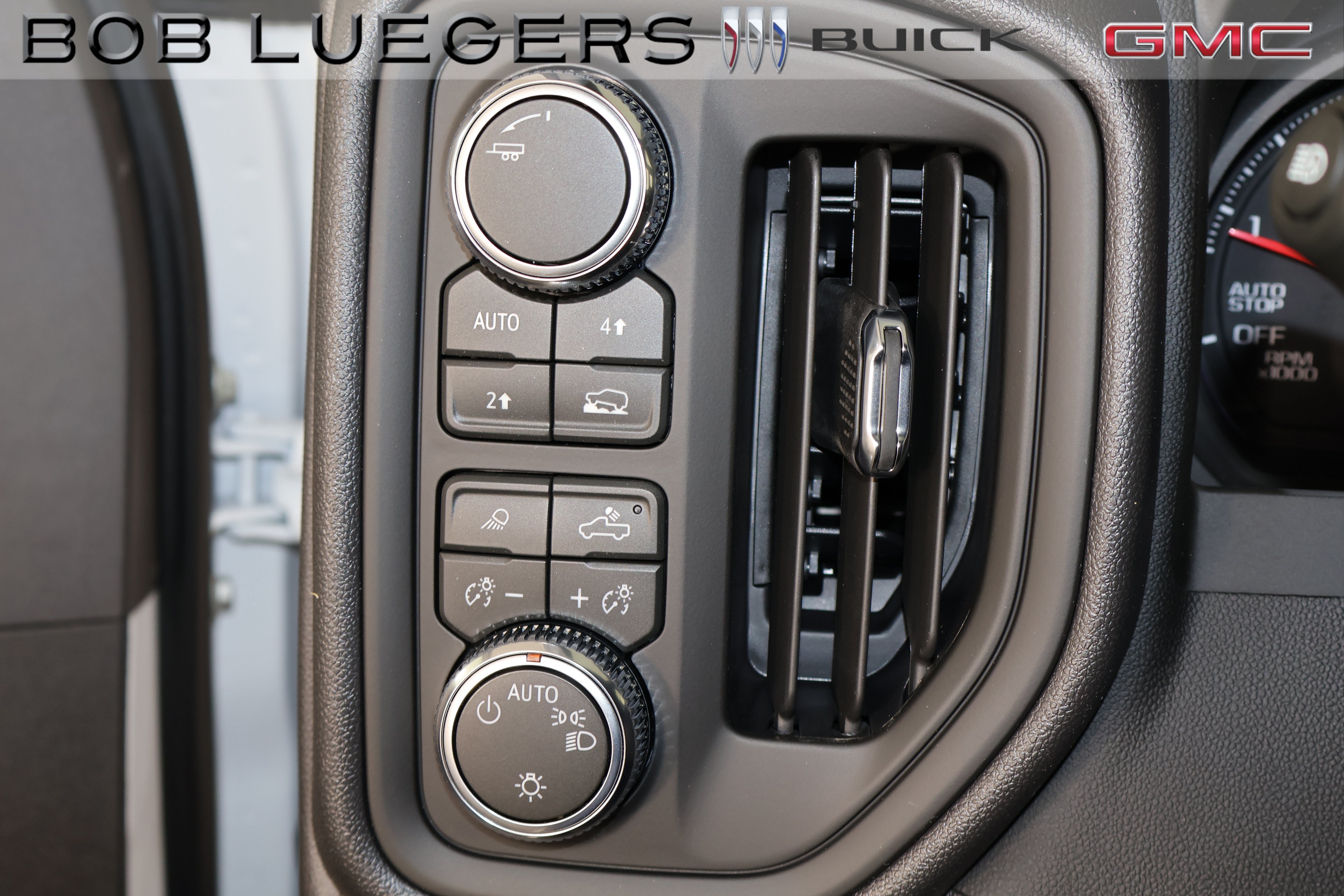 2026 GMC Sierra 1500 Pro - Photo 23