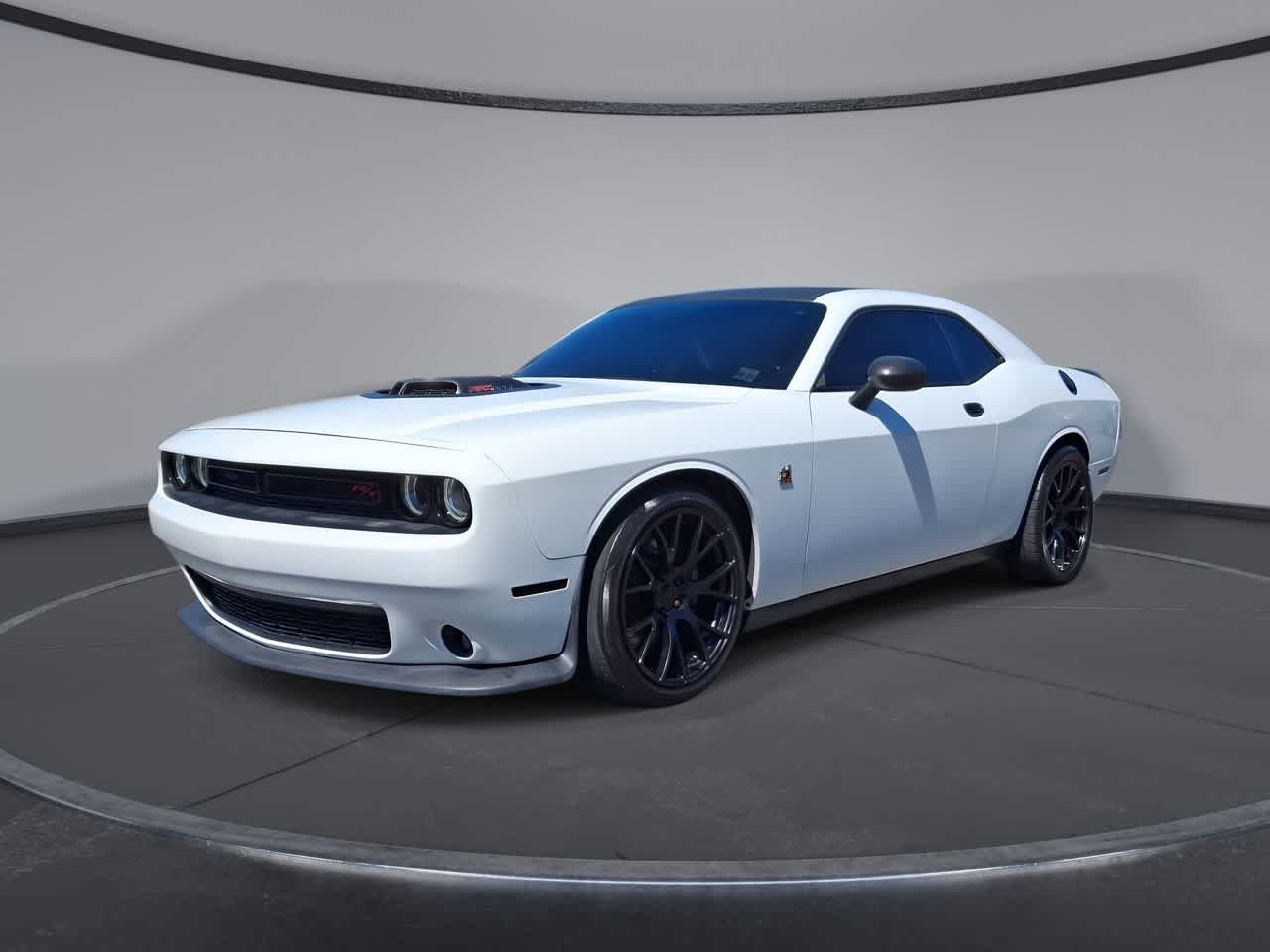2017 Dodge Challenger 392 Scat Pack Shaker's photo