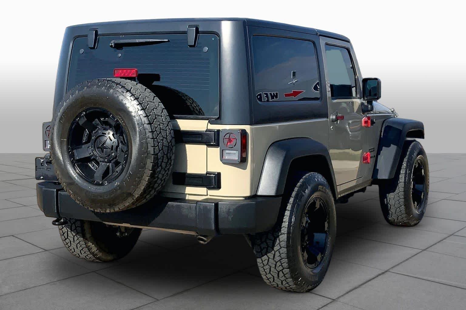 Certified Used 2017 Gobi Clearcoat Jeep Sport image 13