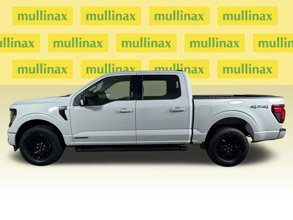 Certified Used 2024 White Ford XLT image 12