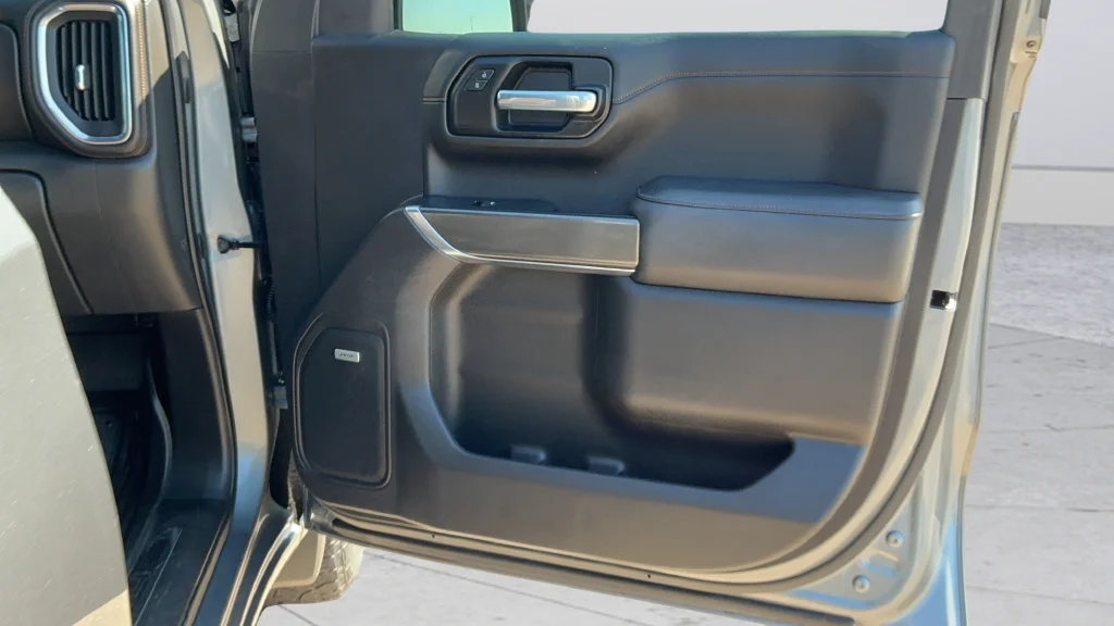 Used 2021 SATIN STEEL METALLIC GMC AT4 image 22
