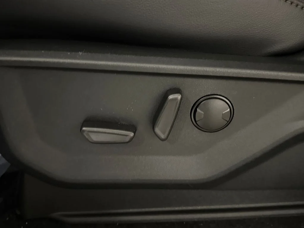 New 2026 White Ford Lariat image 28