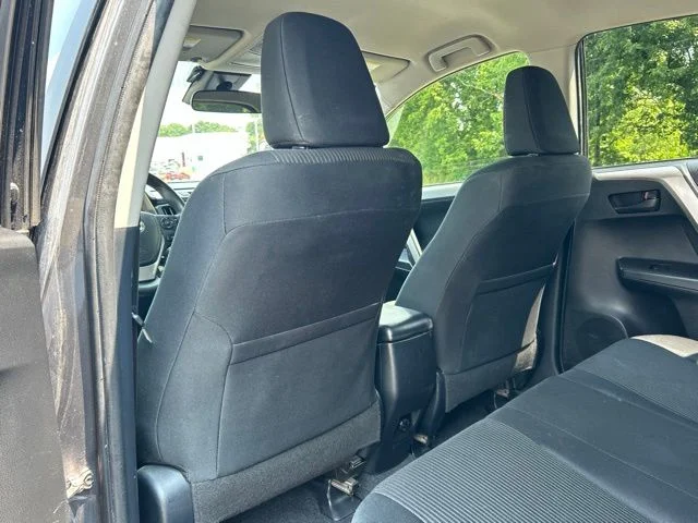 Used 2018 Gray Toyota LE image 31