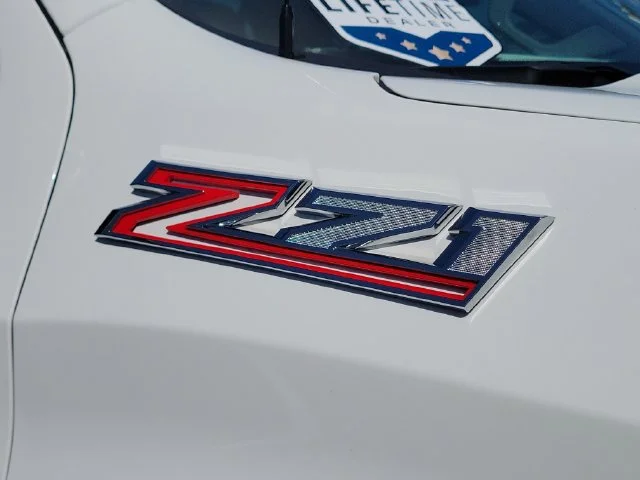2024 Chevrolet Silverado 1500 LTZ - Photo 7