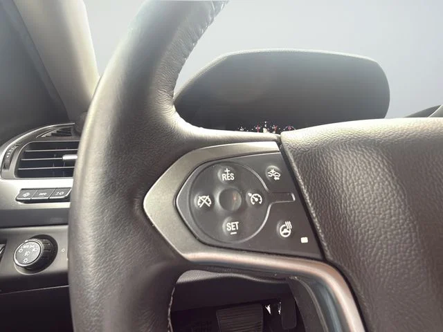 Used 2020 Red Chevrolet Premier image 16