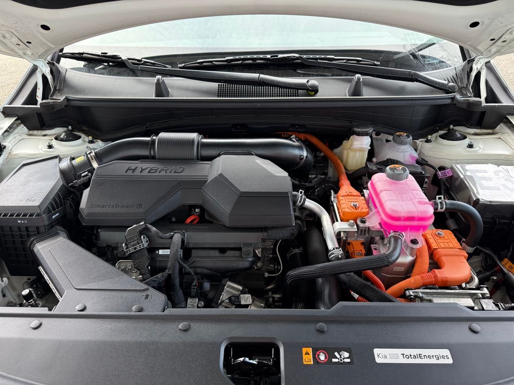New 2026 Snow White Pearl Kia EX image 10