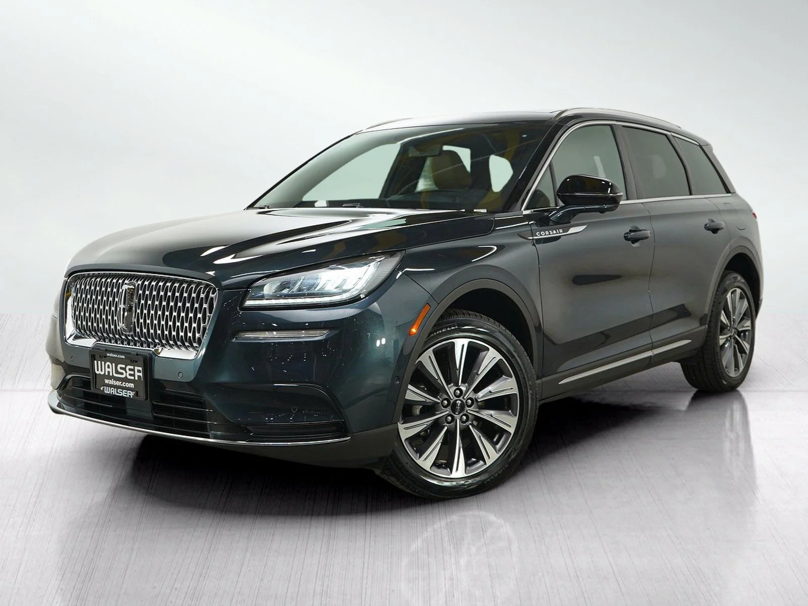 Used 2022 Blue Lincoln Reserve image 1