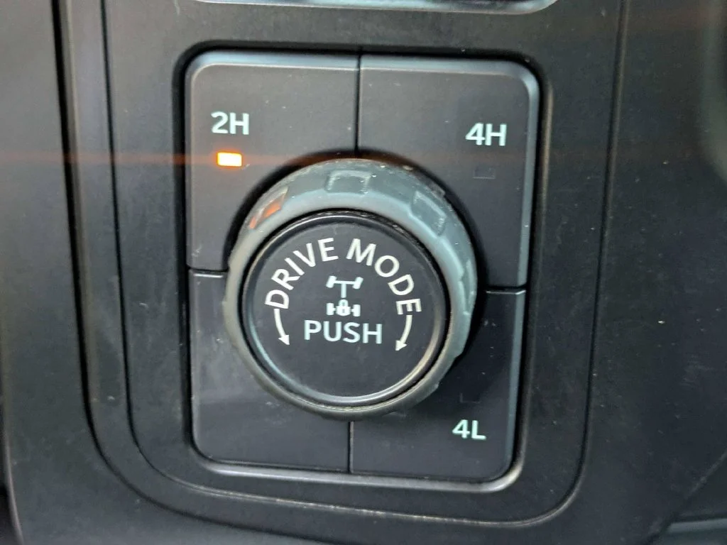 Used 2023 White Ford XL image 22