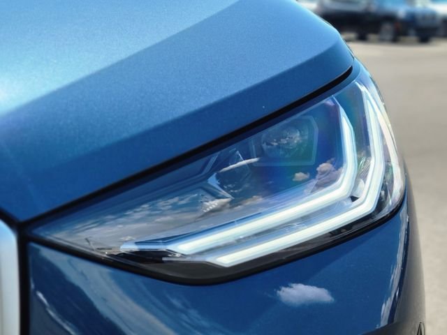 New 2026 Blue BMW 30 xDrive image 9