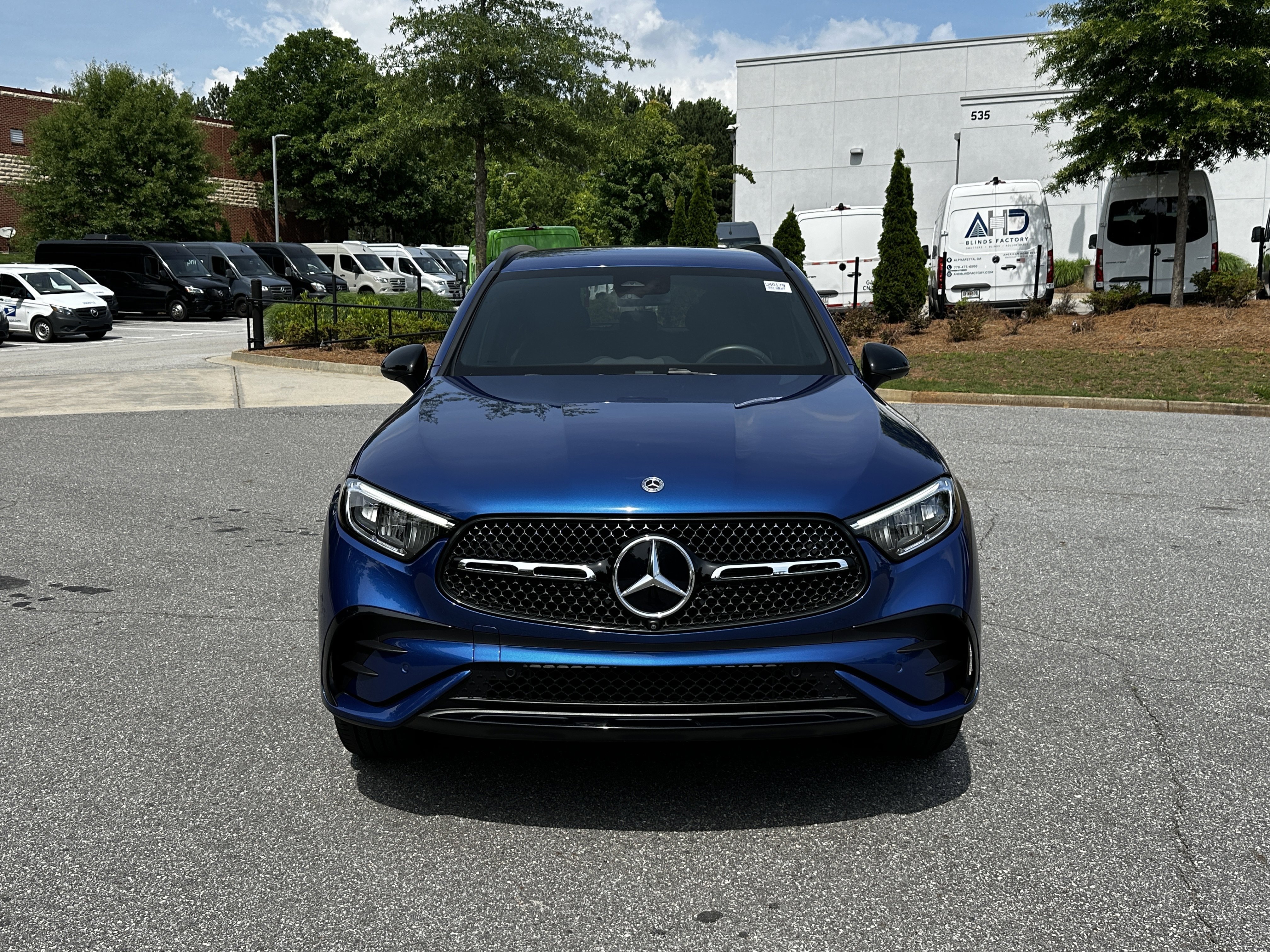 Certified Used 2025 Blue Mercedes-Benz GLC 300 image 3
