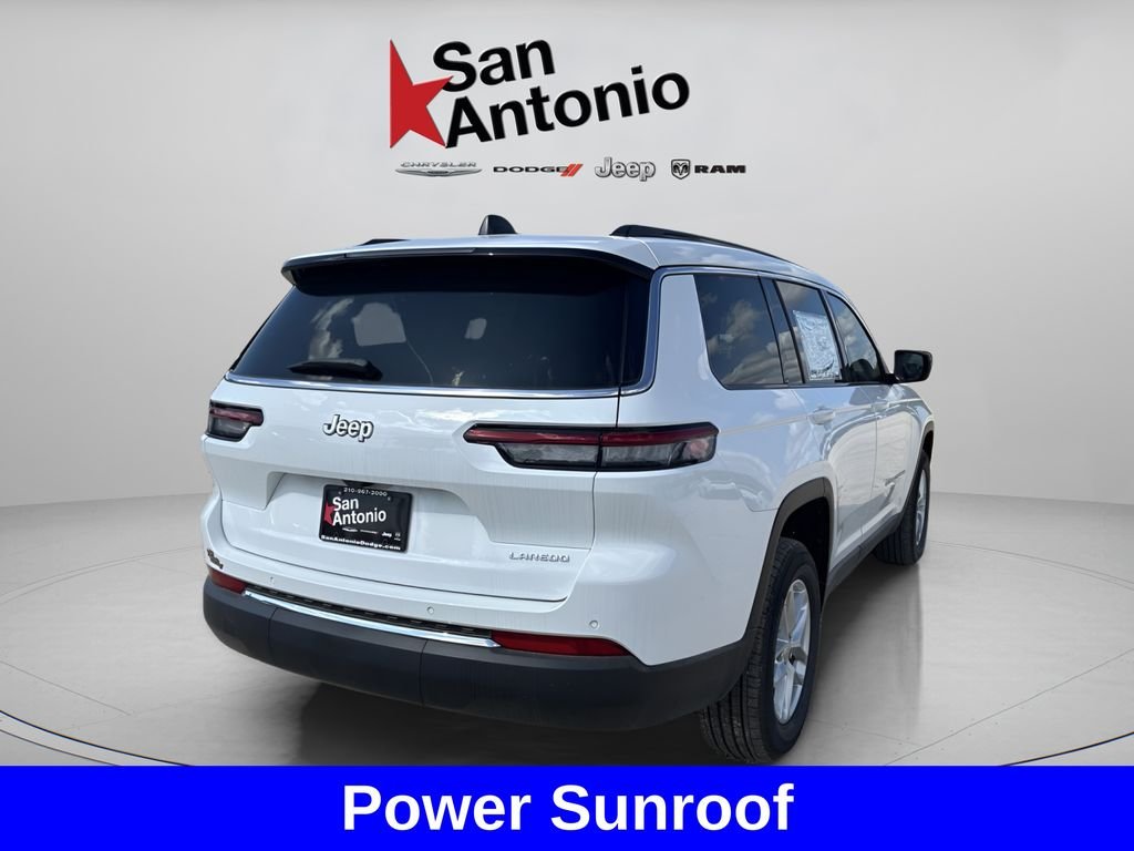 New 2025 Bright White Clear-Coat Exterior Paint Jeep Laredo image 8