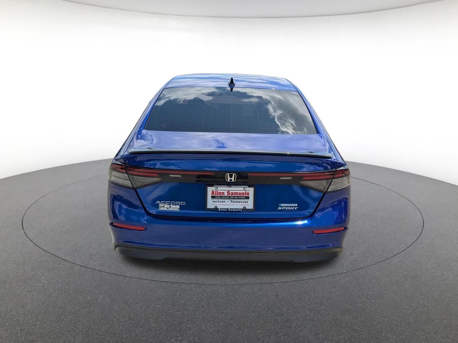 Certified Used 2023 Still Night Pearl Honda Sport image 6