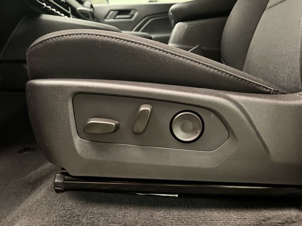 2026 Chevrolet Colorado Work Truck - Photo 12