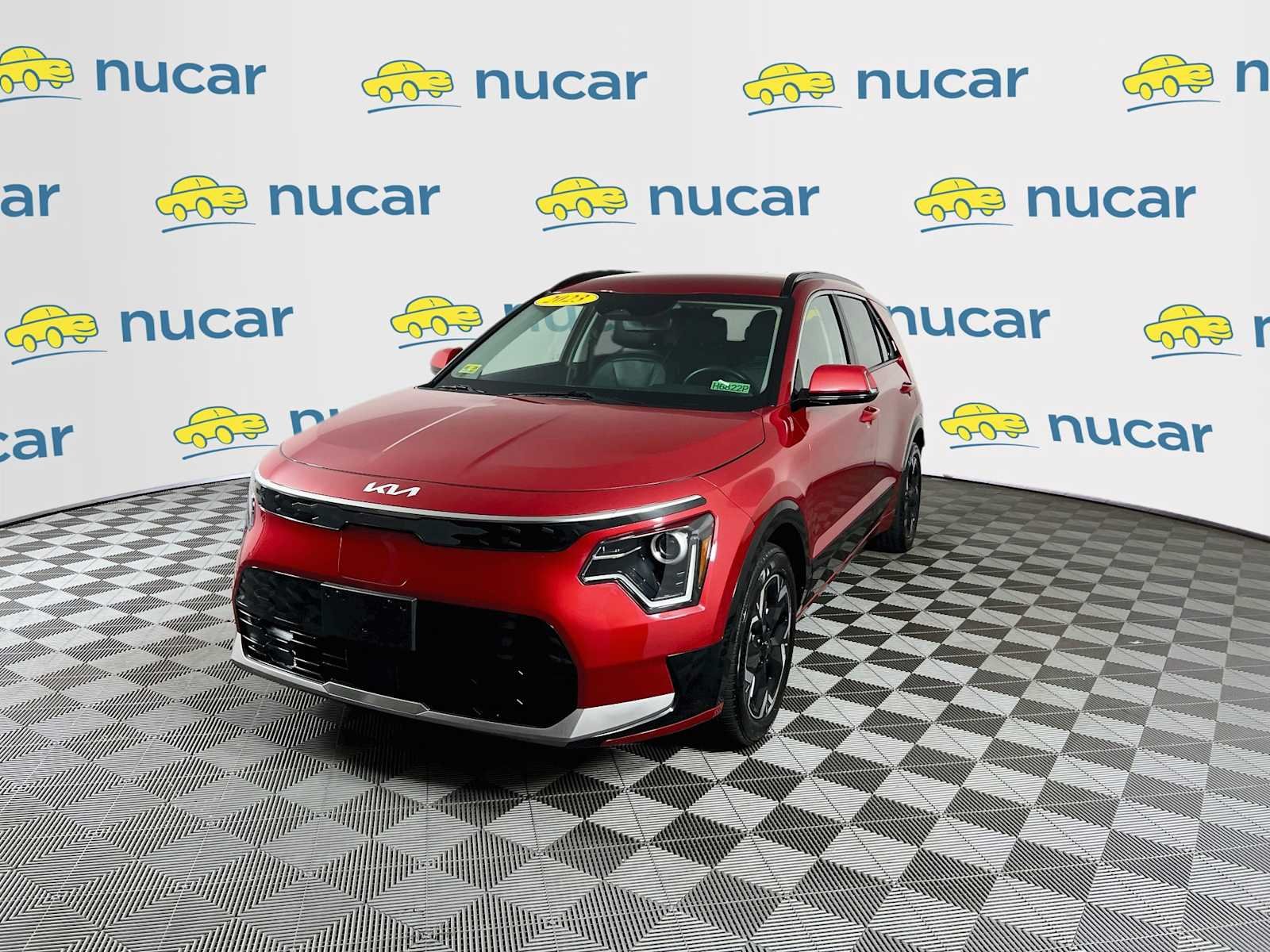 Used 2023 Runway Red Kia Wind image 3