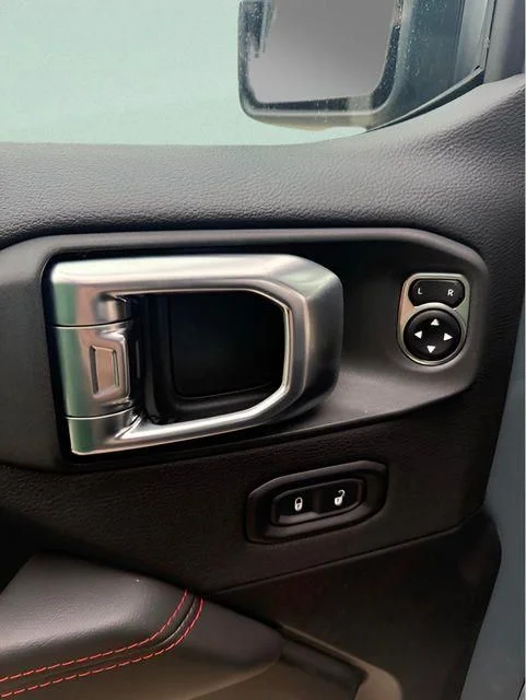 New 2026 Anvil Clear-Coat Exterior Paint Jeep Rubicon X image 15